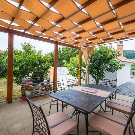 Holiday Peaceful Oasis Villa Drvenik (Split-Dalmatia)